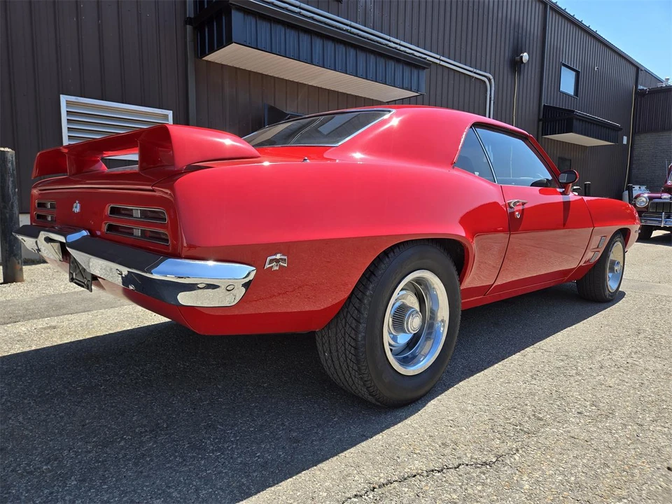 1969 Pontiac Firebird 1st Gen - Image 9 of 31
