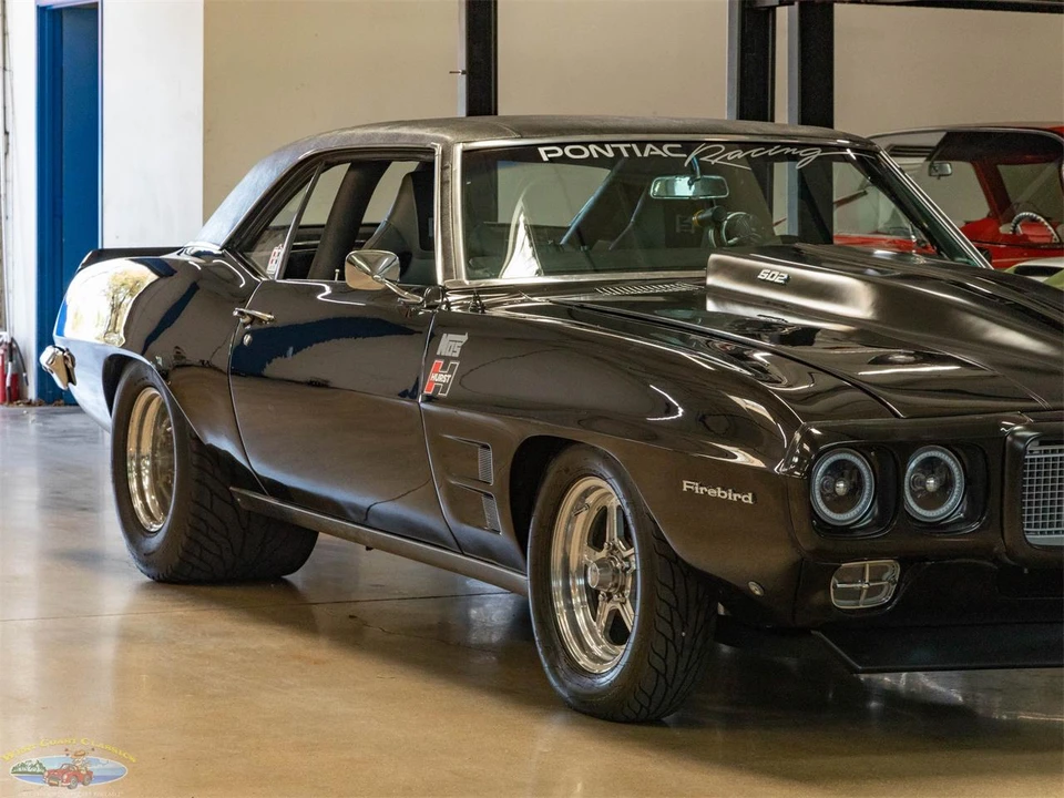 1969 Pontiac Firebird 1st Gen - Image 11 of 31