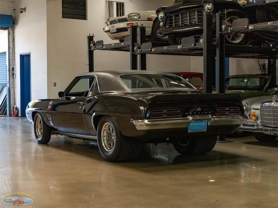 1969 Pontiac Firebird 1st Gen - Image 21 of 31