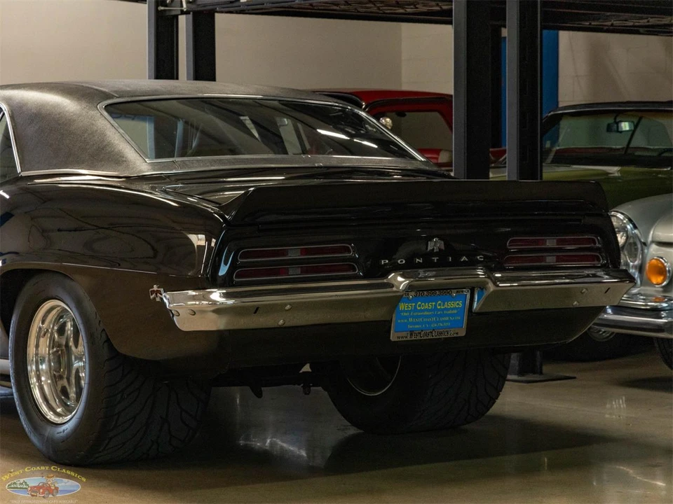 1969 Pontiac Firebird 1st Gen - Image 23 of 31