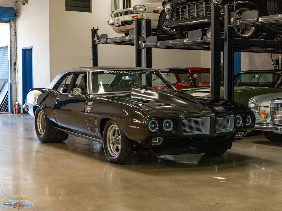 1969 Pontiac Firebird 1st Gen - Image 10 of 31