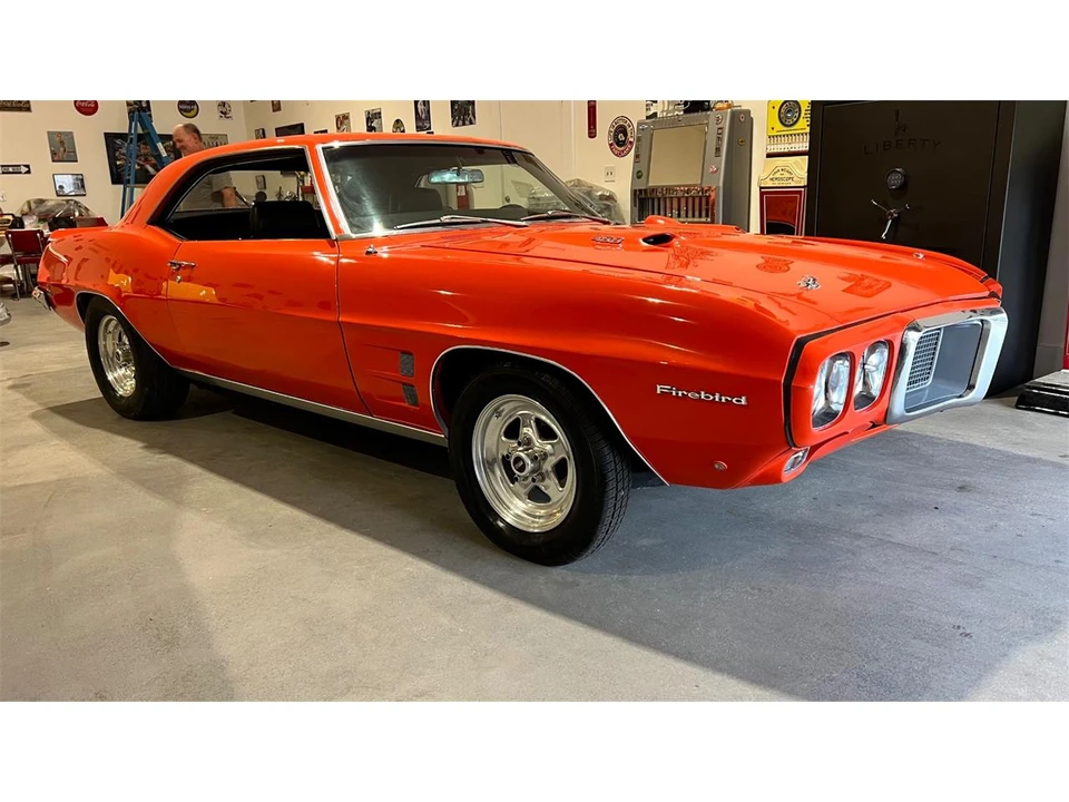 1969 Pontiac Firebird 1st Gen - Image 25 of 31