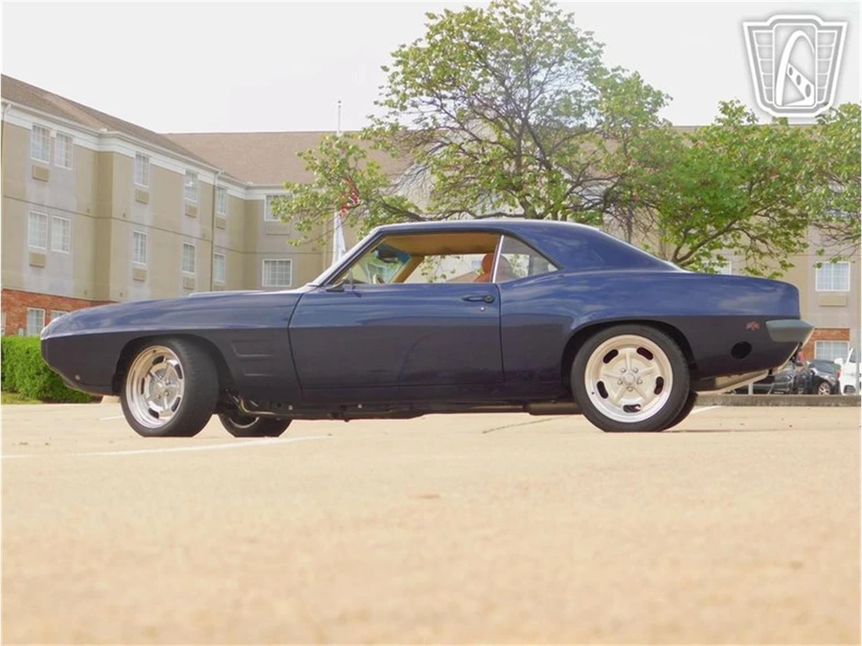 1969 Pontiac Firebird 1st Gen - Image 13 of 31