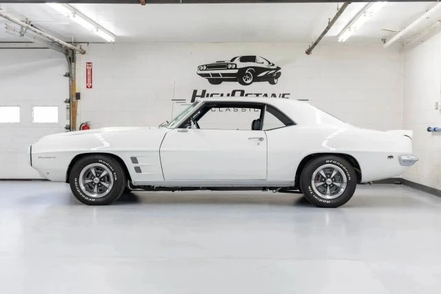 1969 Pontiac Firebird 1st Gen - Image 25 of 31