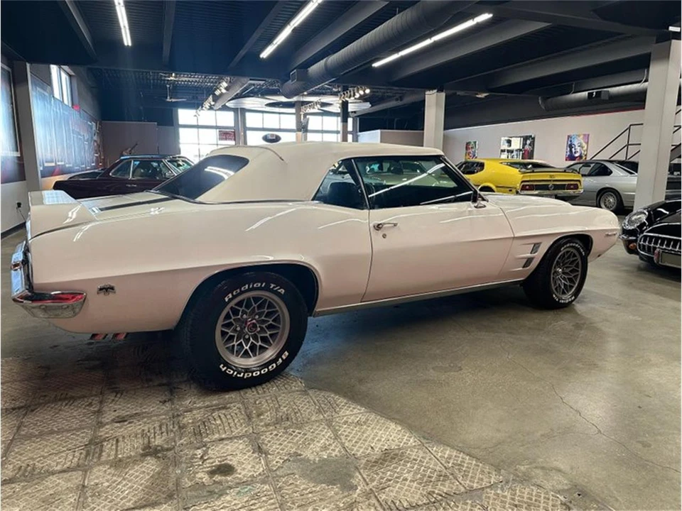 1969 Pontiac Firebird 1st Gen - Image 20 of 31