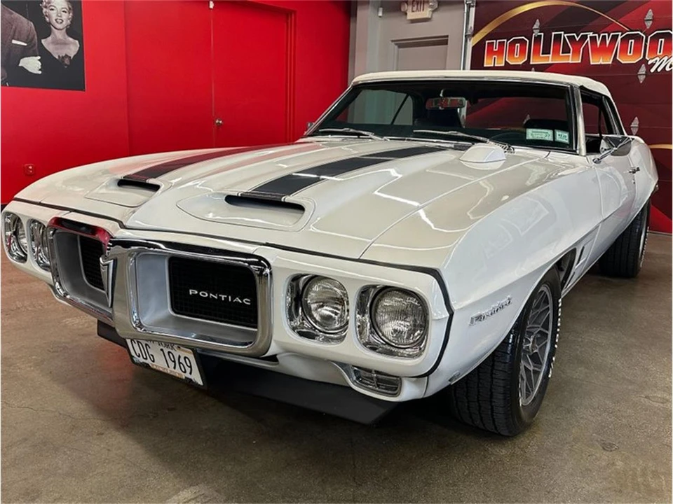 1969 Pontiac Firebird 1st Gen - Image 11 of 31