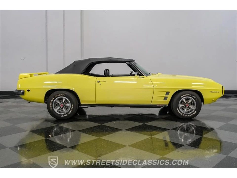 1969 Pontiac Firebird 1st Gen - Image 14 of 31