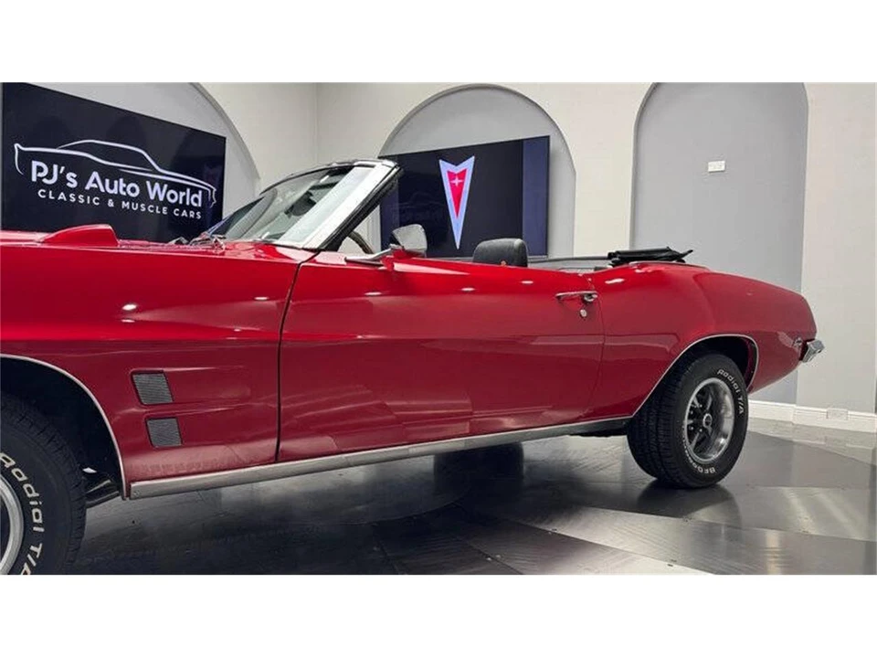 1969 Pontiac Firebird 1st Gen - Image 17 of 31
