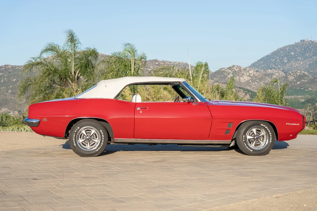1969 Pontiac Firebird 1st Gen - Image 21 of 31