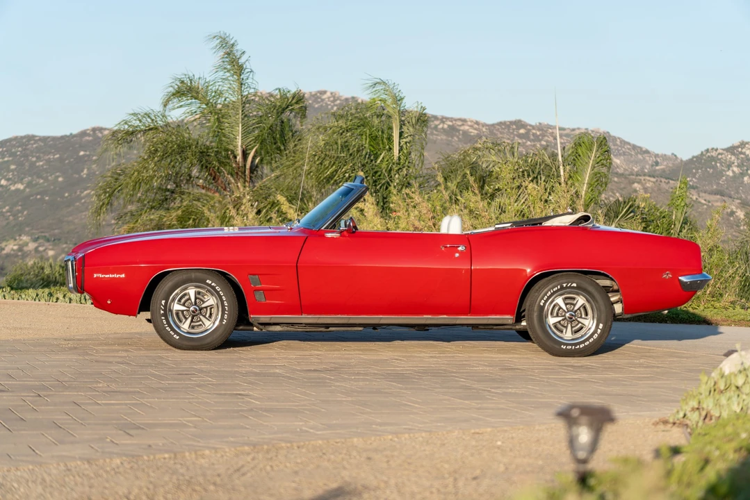 1969 Pontiac Firebird 1st Gen - Image 9 of 31