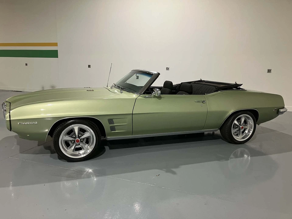 1969 Pontiac Firebird 1st Gen - Image 9 of 31