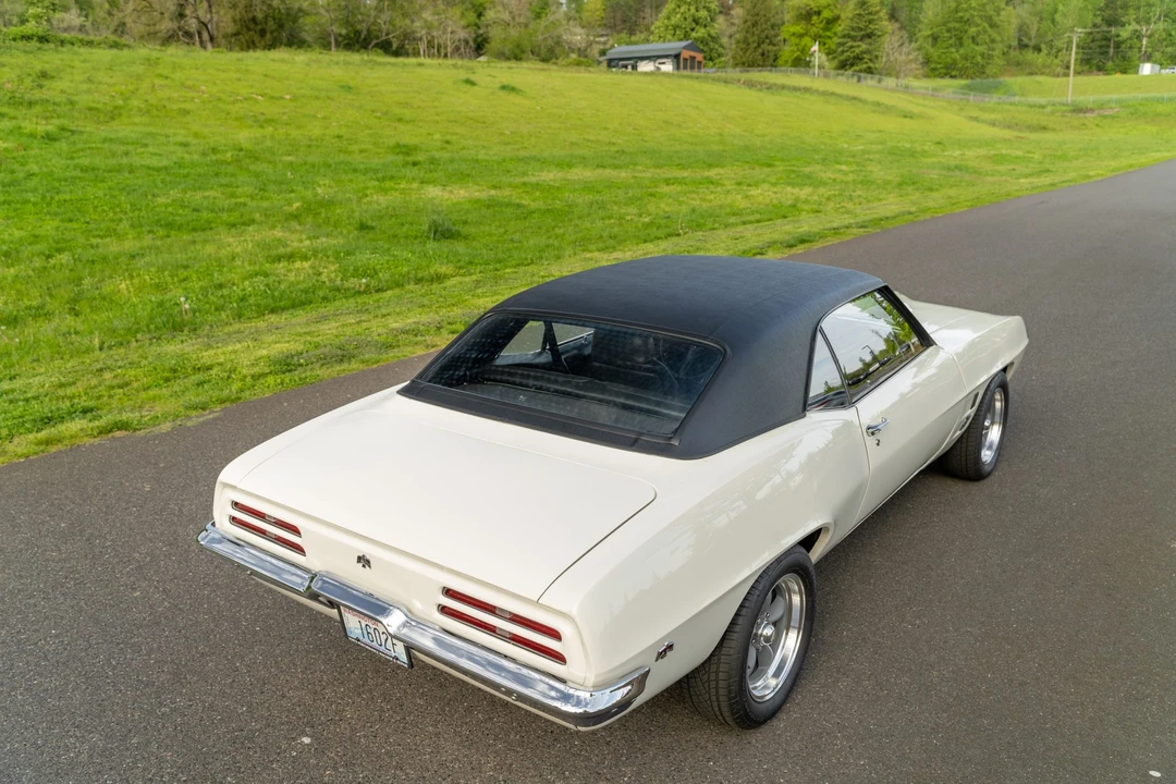 1969 Pontiac Firebird 1st Gen - Image 14 of 31
