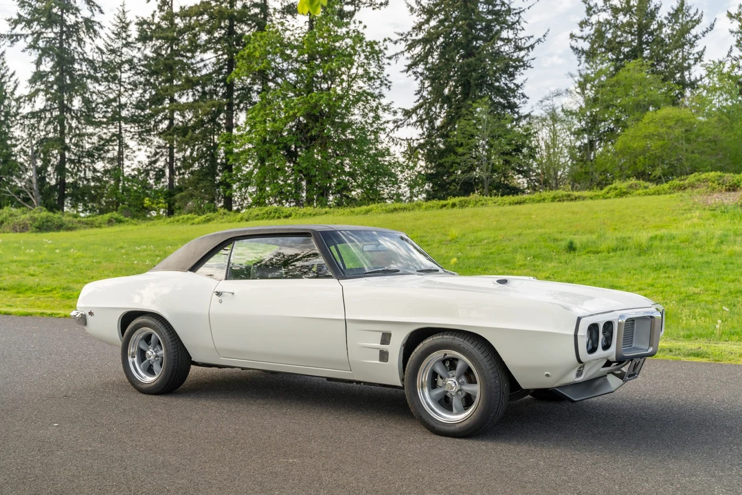 1969 Pontiac Firebird 1st Gen - Image 22 of 31