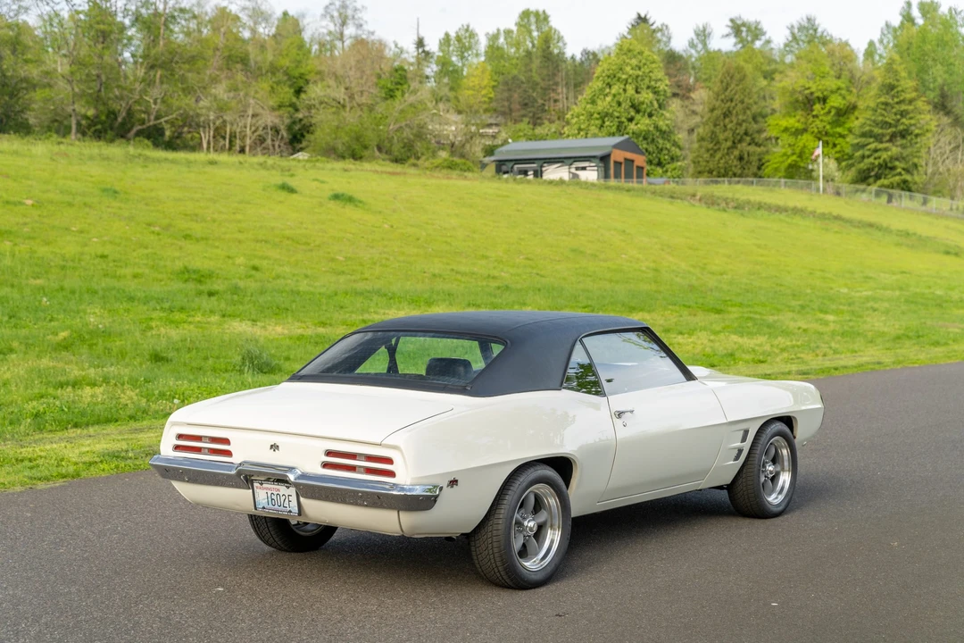 1969 Pontiac Firebird 1st Gen - Image 18 of 31