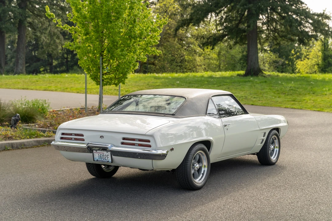 1969 Pontiac Firebird 1st Gen - Image 15 of 31
