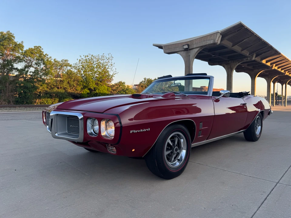 1969 Pontiac Firebird 1st Gen - Image 9 of 31