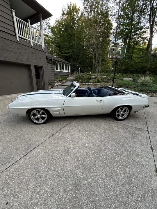 1969 Pontiac Firebird 1st Gen - Image 11 of 31