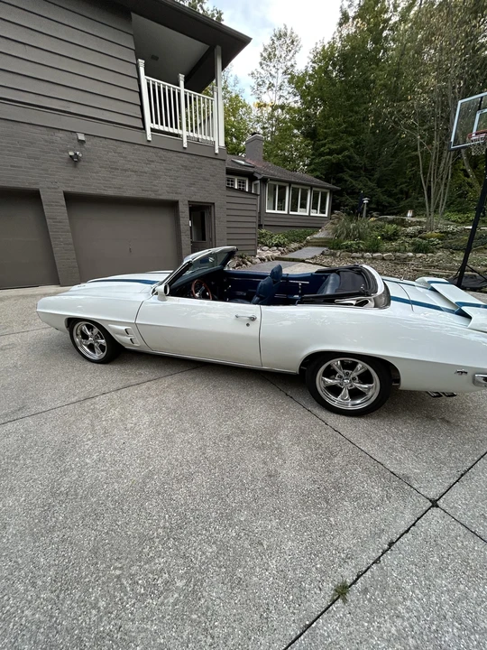 1969 Pontiac Firebird 1st Gen - Image 10 of 31
