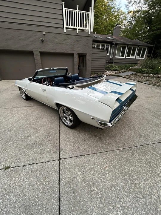 1969 Pontiac Firebird 1st Gen - Image 9 of 31