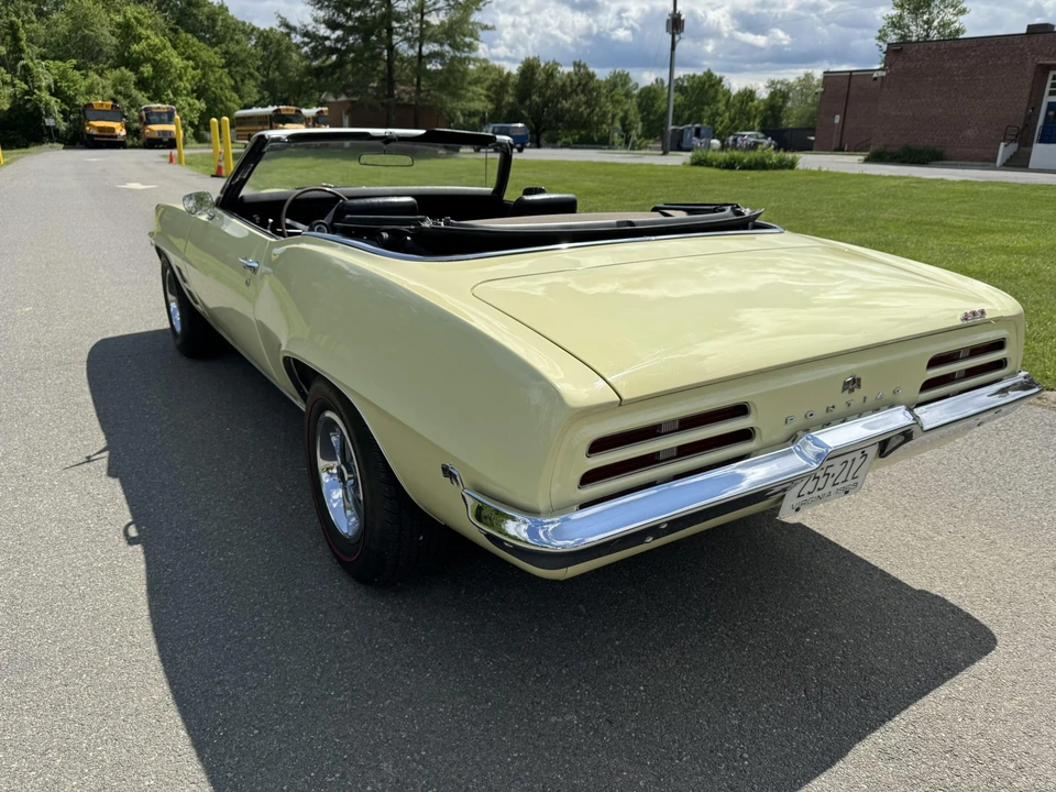 1969 Pontiac Firebird 1st Gen - Image 14 of 31