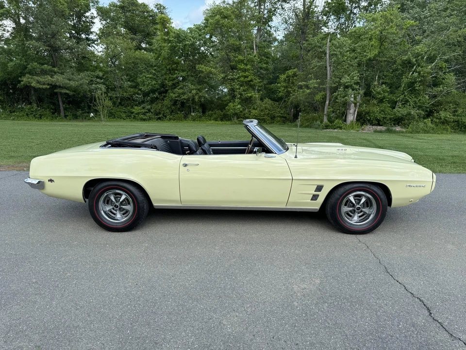 1969 Pontiac Firebird 1st Gen - Image 22 of 31