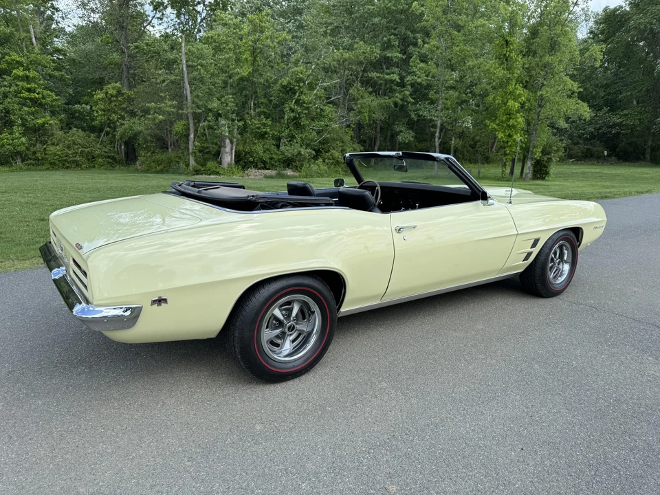 1969 Pontiac Firebird 1st Gen - Image 21 of 31