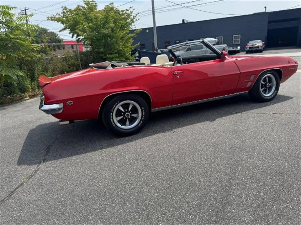 1969 Pontiac Firebird 1st Gen - Image 23 of 25