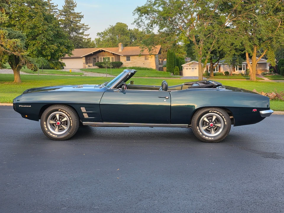 1969 Pontiac Firebird 1st Gen - Image 25 of 31
