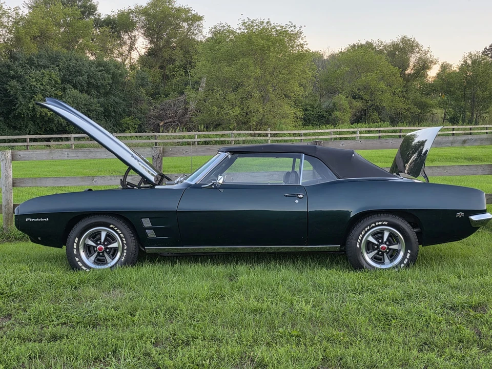 1969 Pontiac Firebird 1st Gen - Image 23 of 31