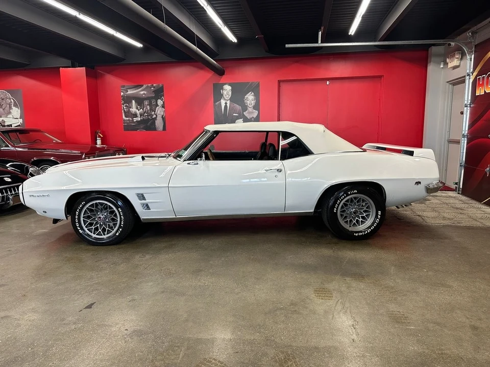 1969 Pontiac Firebird 1st Gen - Image 27 of 31