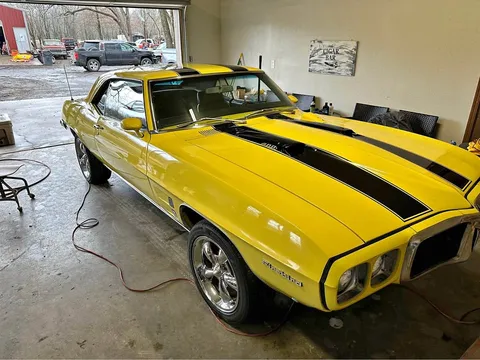 1969 Pontiac Firebird Coupe 2D