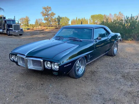 1969 Pontiac Firebird Coupe 2D