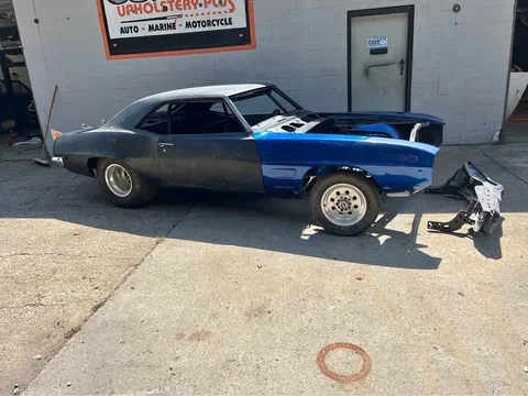 1969 Pontiac Firebird Coupe 2D