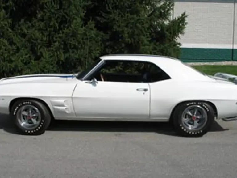 1969 Chevrolet Impala 1st Gen - Image 5 of 13