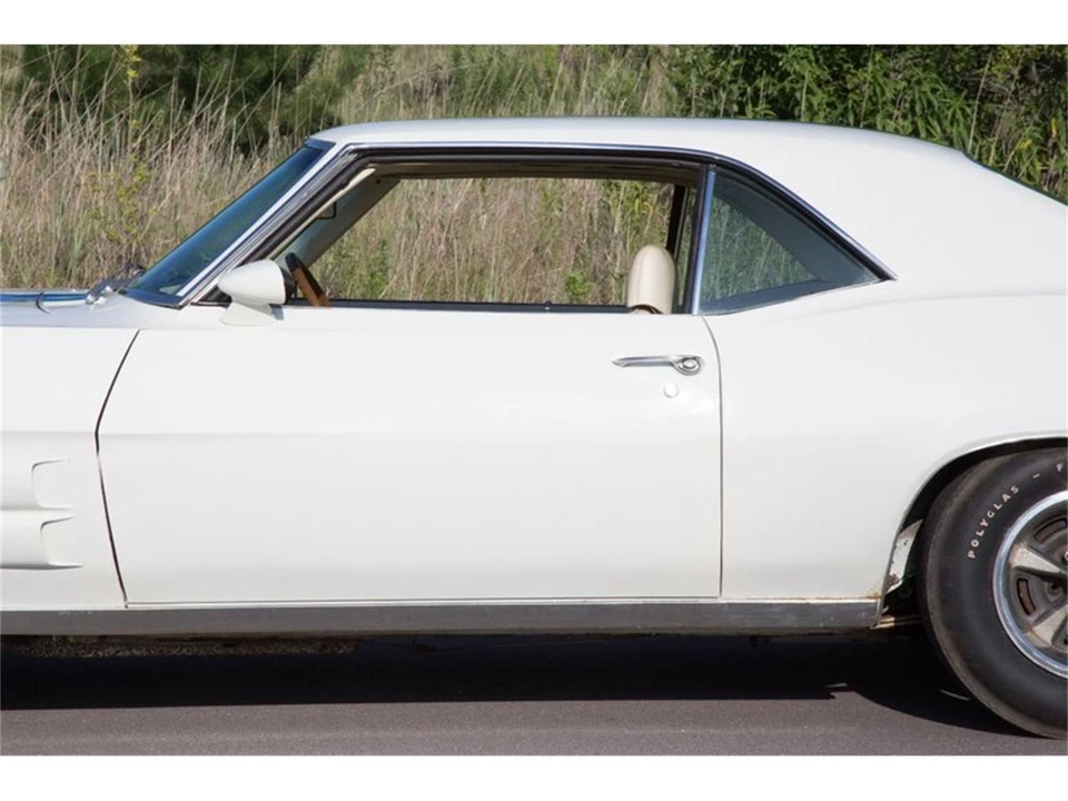 1969 Pontiac Firebird Trans Am 1st Gen - Image 10 of 27