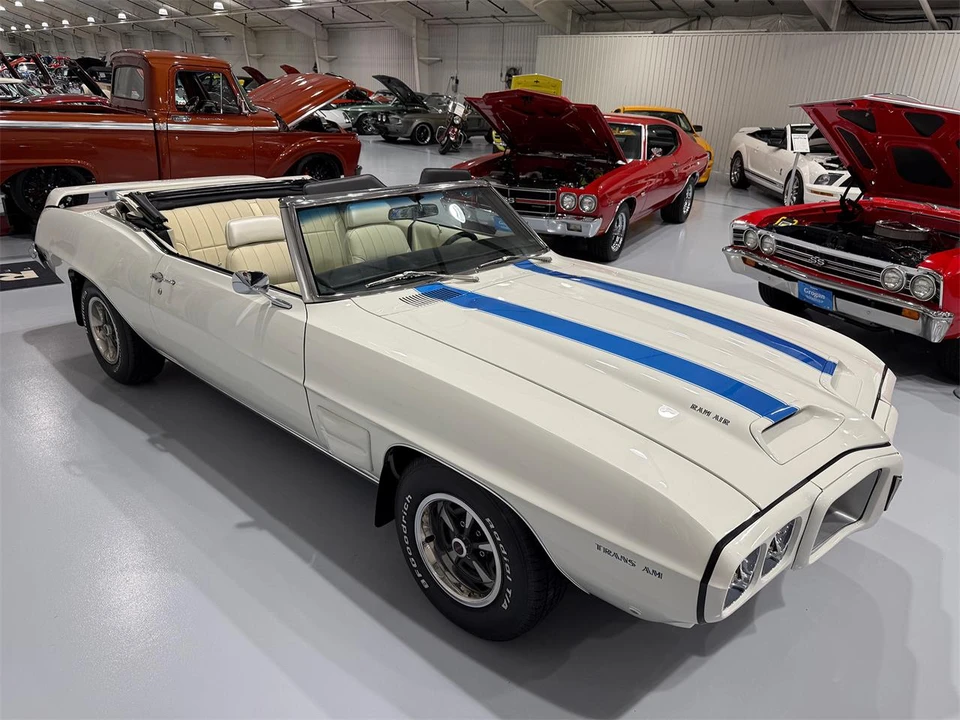 1969 Pontiac Firebird Trans Am 1st Gen - Image 15 of 31