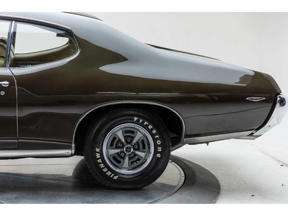 1969 Pontiac GTO 2nd Gen - Image 16 of 31