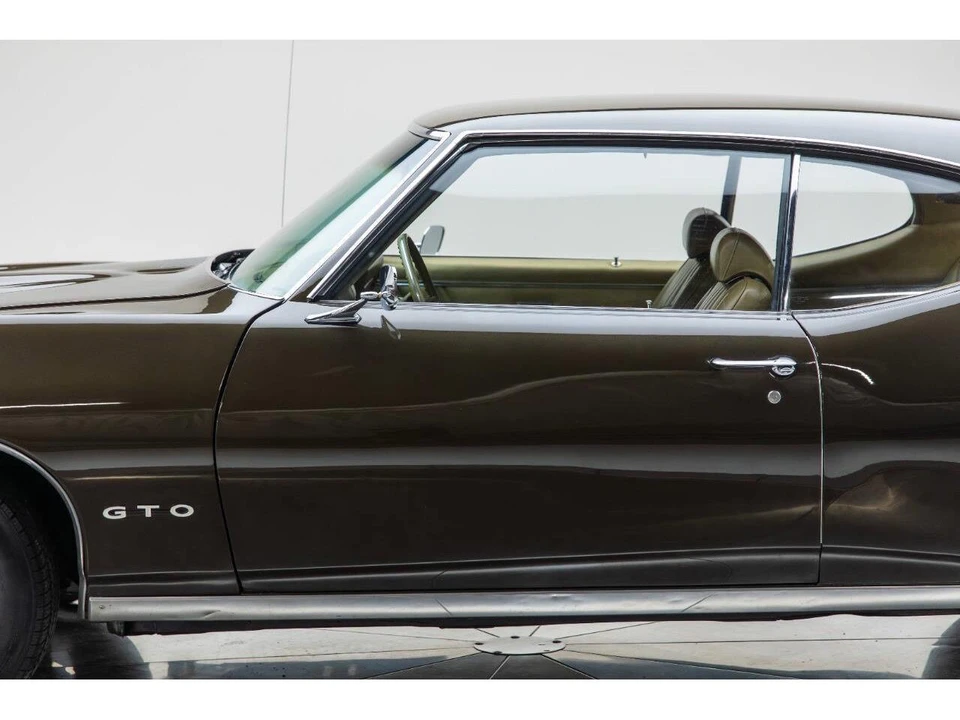 1969 Pontiac GTO 2nd Gen - Image 15 of 31