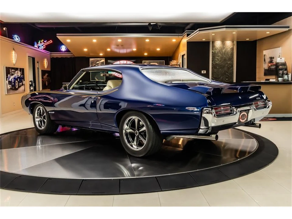 1969 Pontiac GTO 2nd Gen - Image 17 of 31