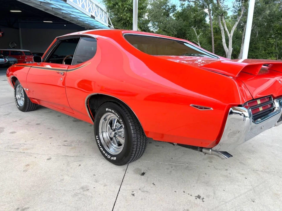 1969 Pontiac GTO 2nd Gen - Image 16 of 31