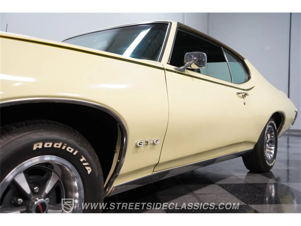 1969 Pontiac GTO 2nd Gen - Image 16 of 31