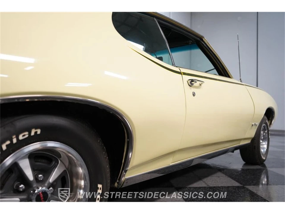 1969 Pontiac GTO 2nd Gen - Image 20 of 31