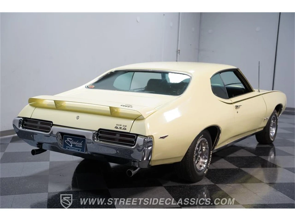 1969 Pontiac GTO 2nd Gen - Image 9 of 31