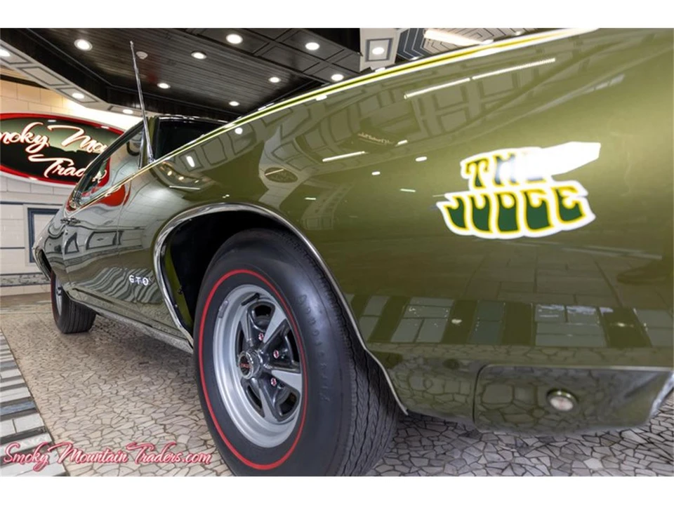 1969 Pontiac GTO 2nd Gen - Image 21 of 31