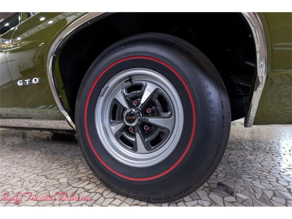 1969 Pontiac GTO 2nd Gen - Image 22 of 31
