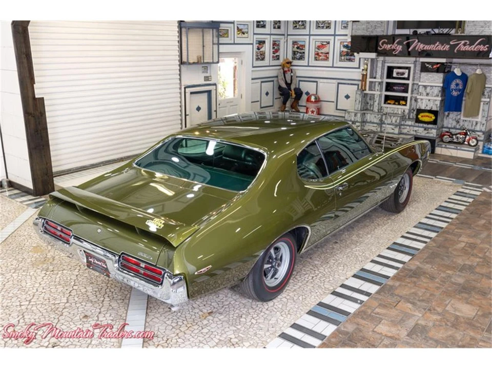 1969 Pontiac GTO 2nd Gen - Image 27 of 31