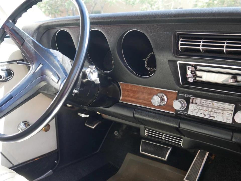 1969 Pontiac GTO 2nd Gen - Image 14 of 31