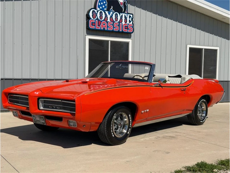 1969 Pontiac GTO 2nd Gen - Image 24 of 31