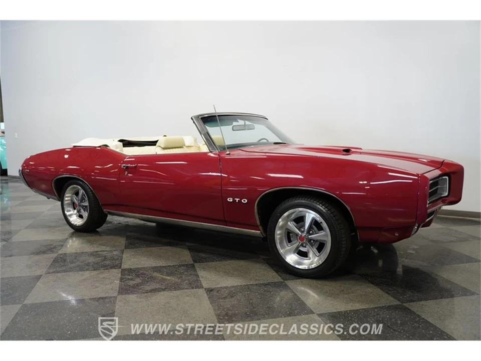 1969 Pontiac GTO 2nd Gen - Image 16 of 31