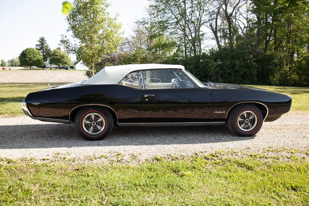 1969 Pontiac GTO 2nd Gen - Image 11 of 31